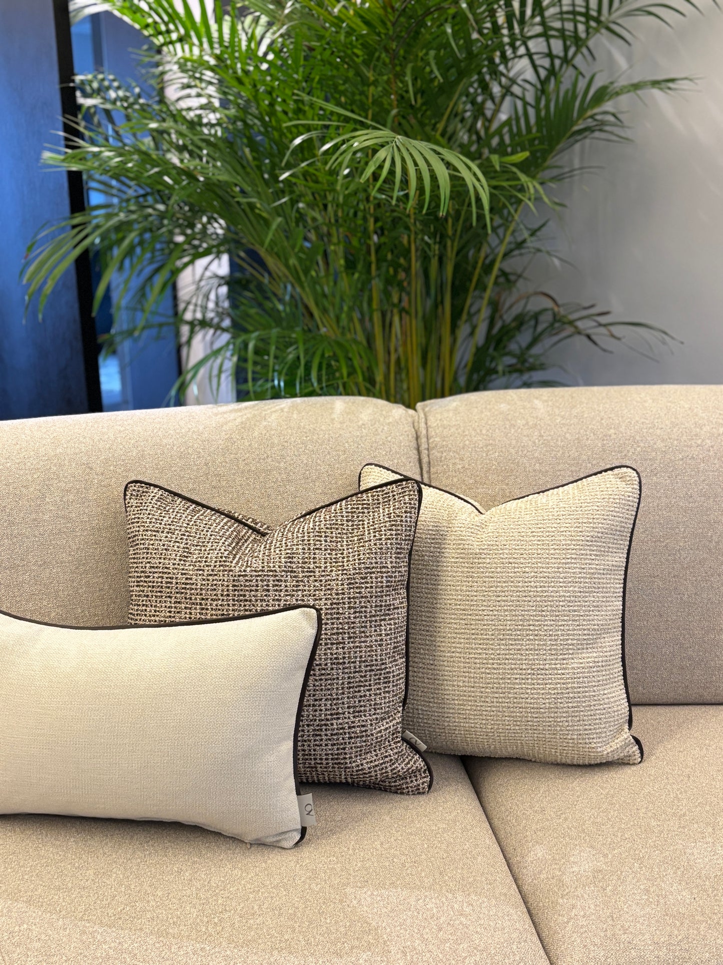 Keten, Kahverengi Suni Deri Biyeli Kırlent Kılıfı