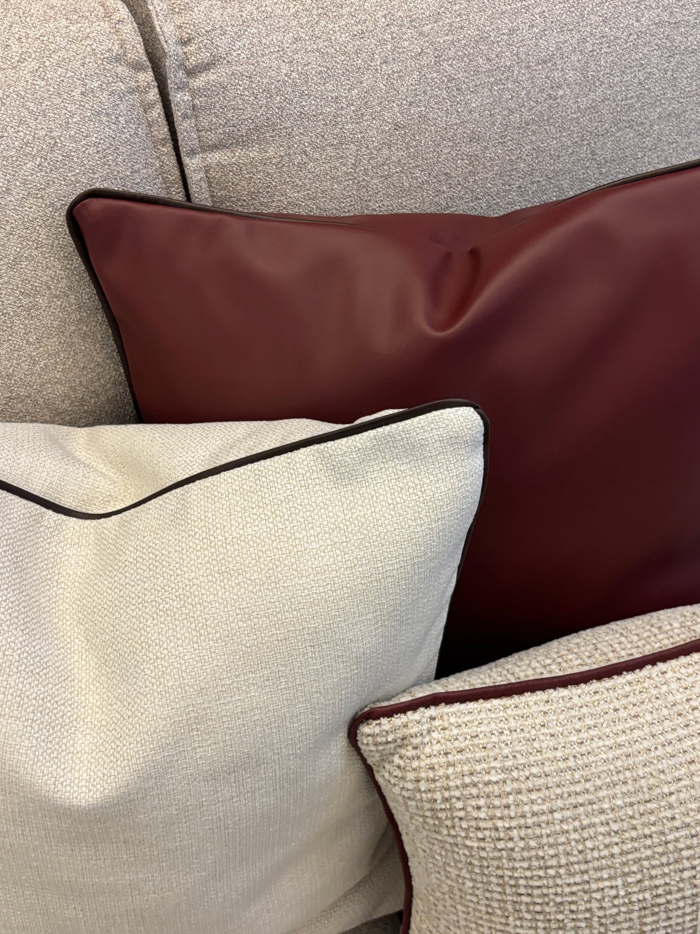 Bordo Suni Deri Kırlent Kılıfı